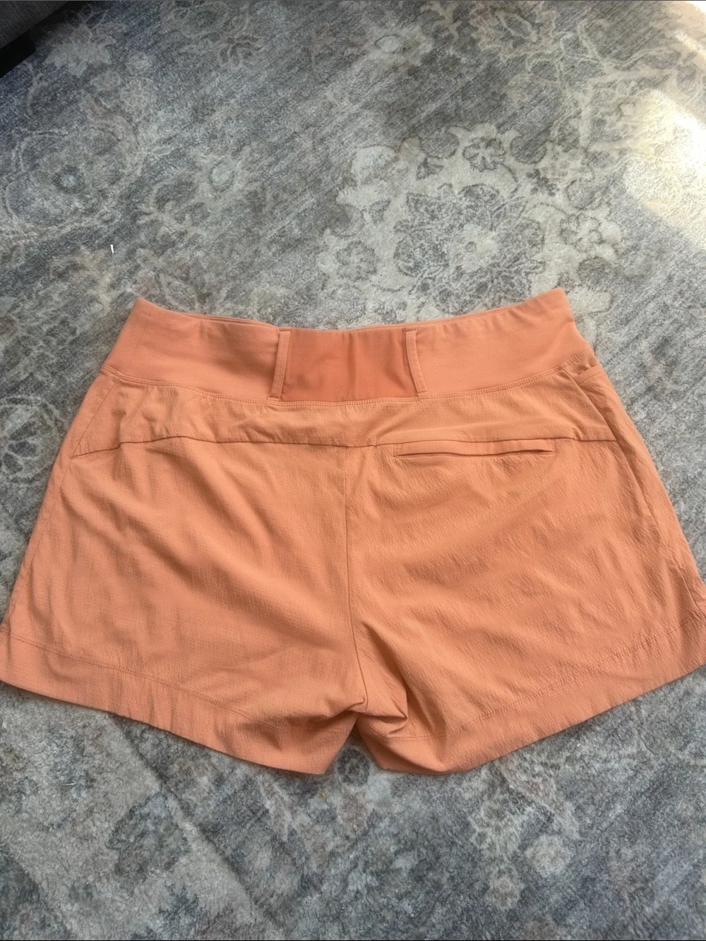 Athleta Trekkie North Short In Orange Size 16 - Picture 4 of 8